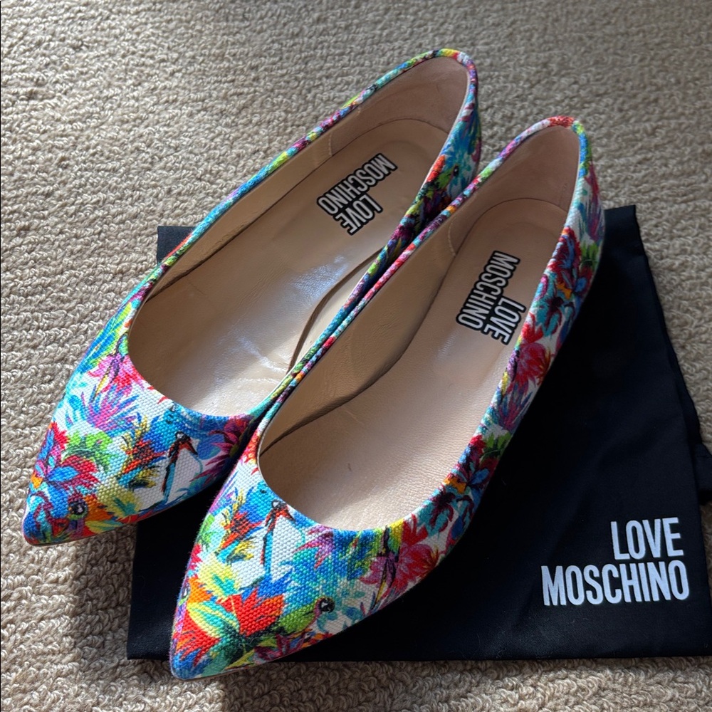 Love Moschino Womens Muli Colored Flat Slip On Shoes